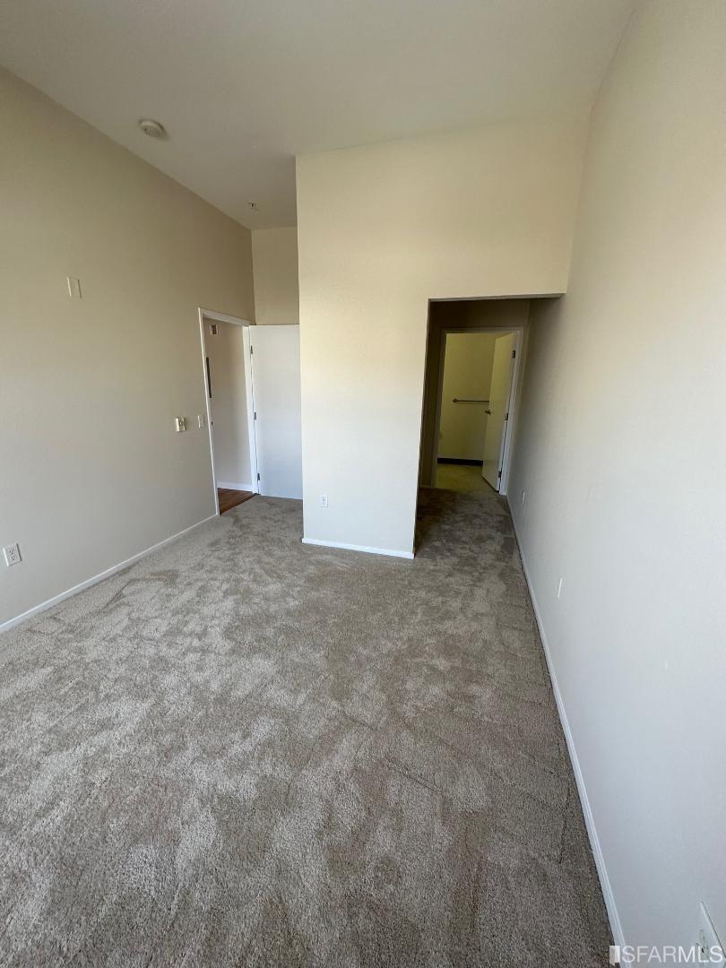 135 Valencia Street Unit: A405