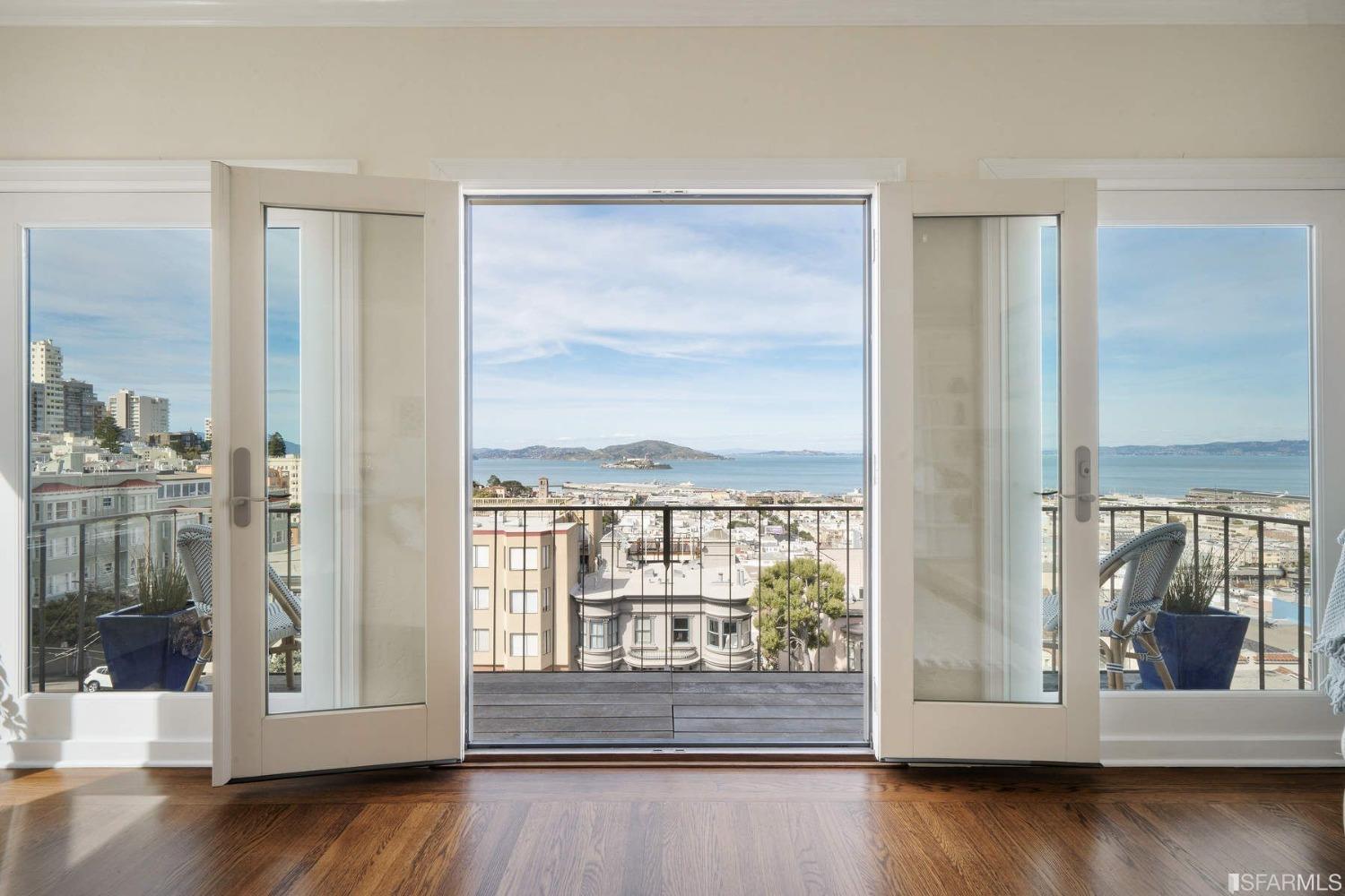 72 Macondray Lane Unit: 4