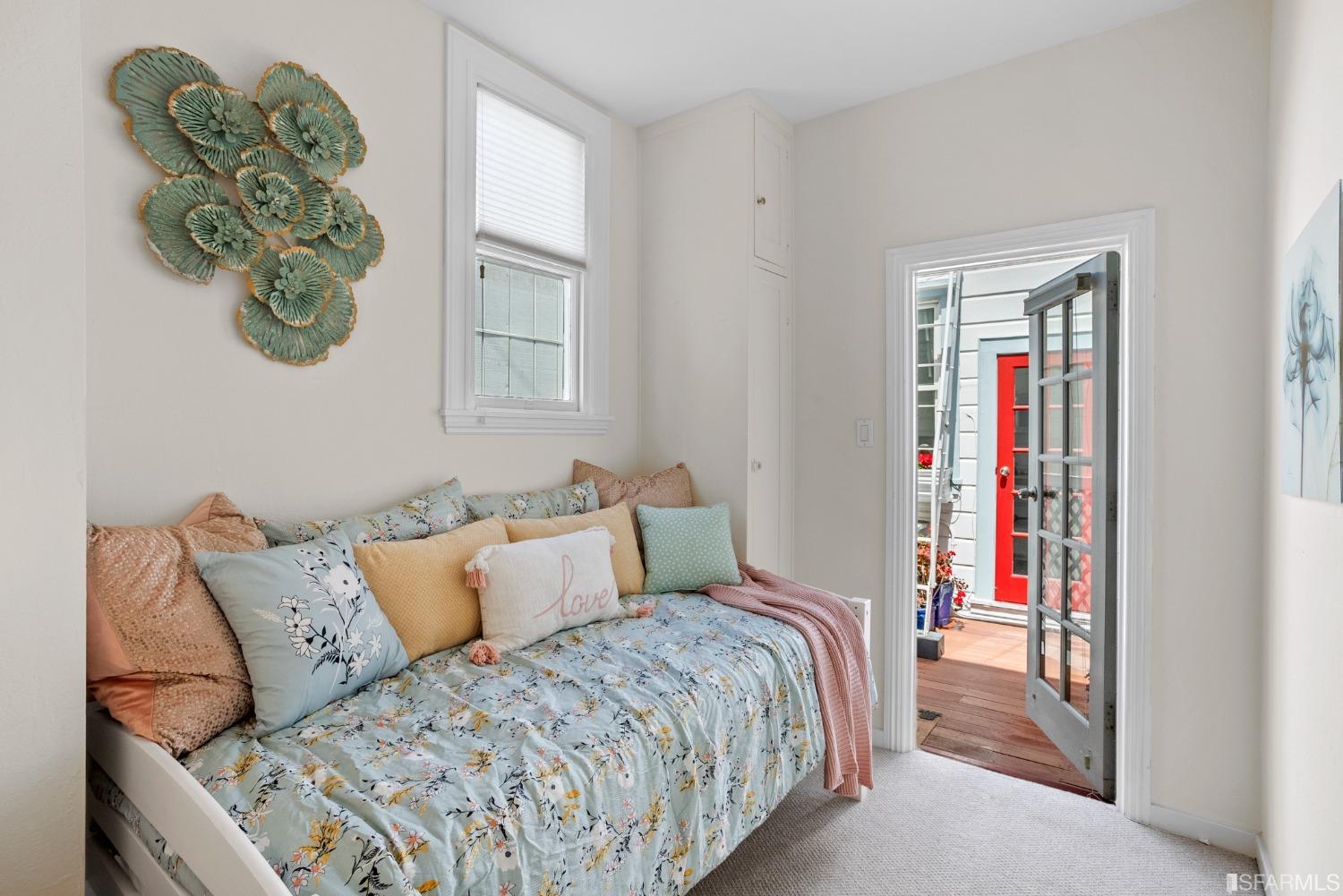 72 Macondray Lane Unit: 4