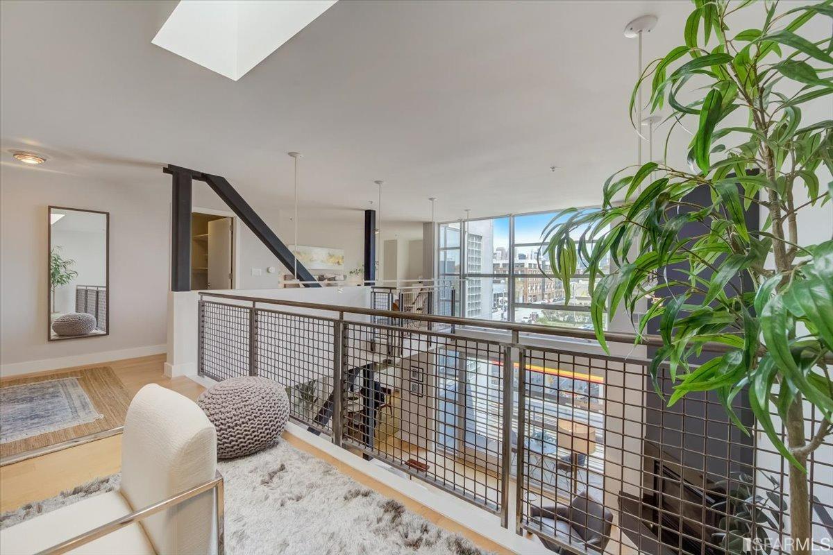 1221 Harrison Street Unit: 20