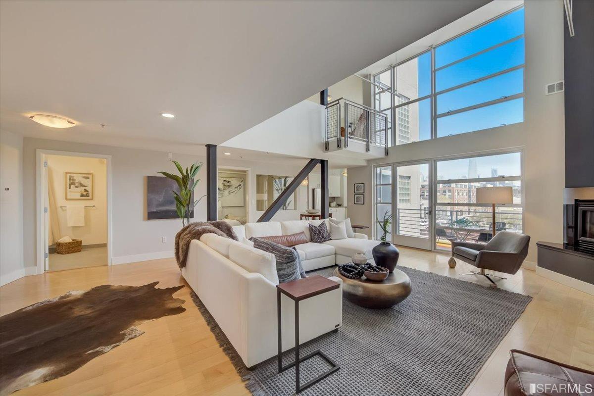 1221 Harrison Street Unit: 20