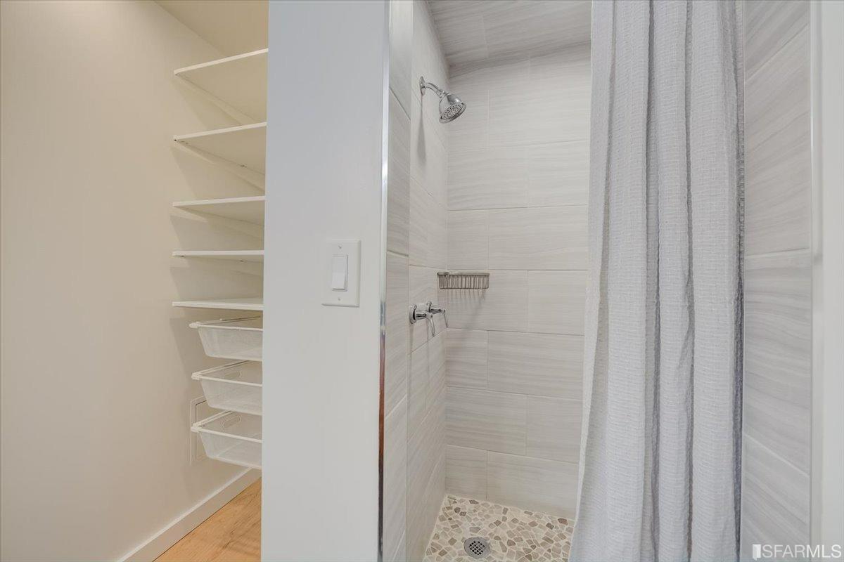 1221 Harrison Street Unit: 20