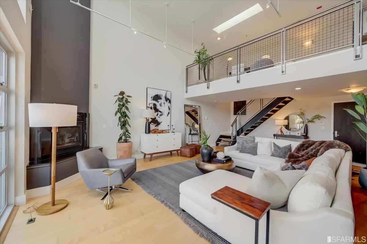 1221 Harrison Street Unit: 20