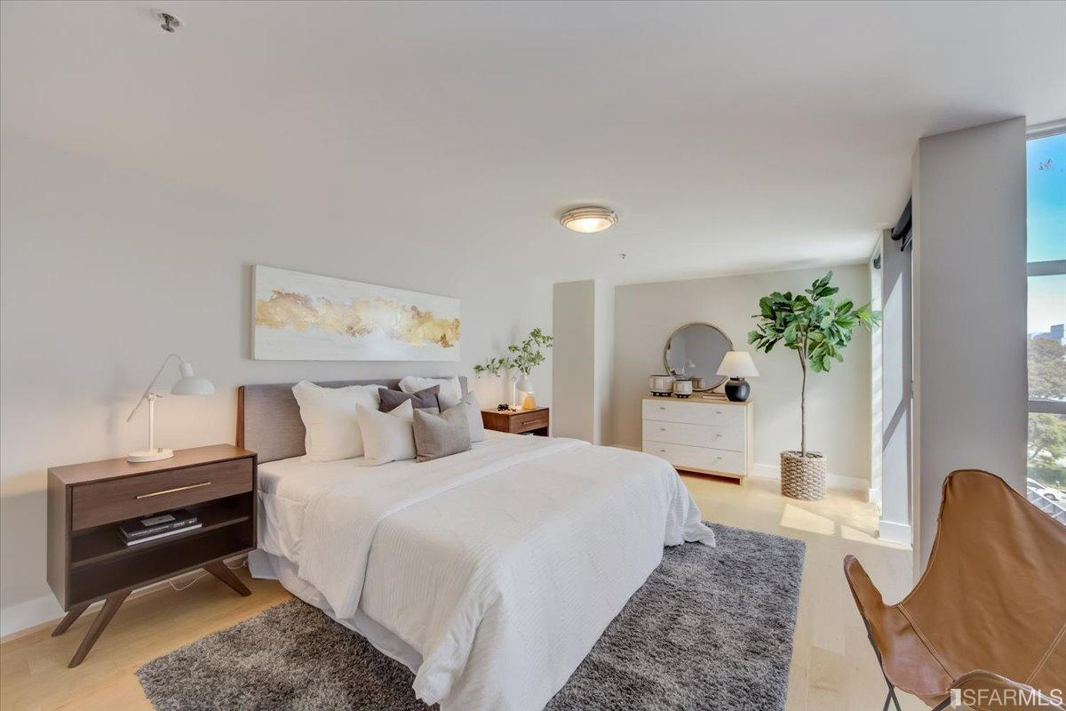 1221 Harrison Street Unit: 20