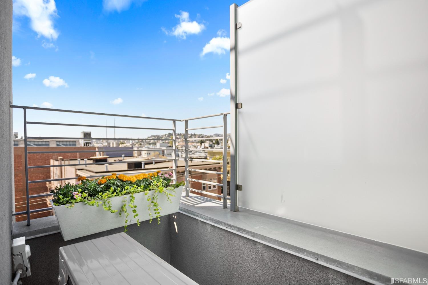 380 14th Street Unit: 503