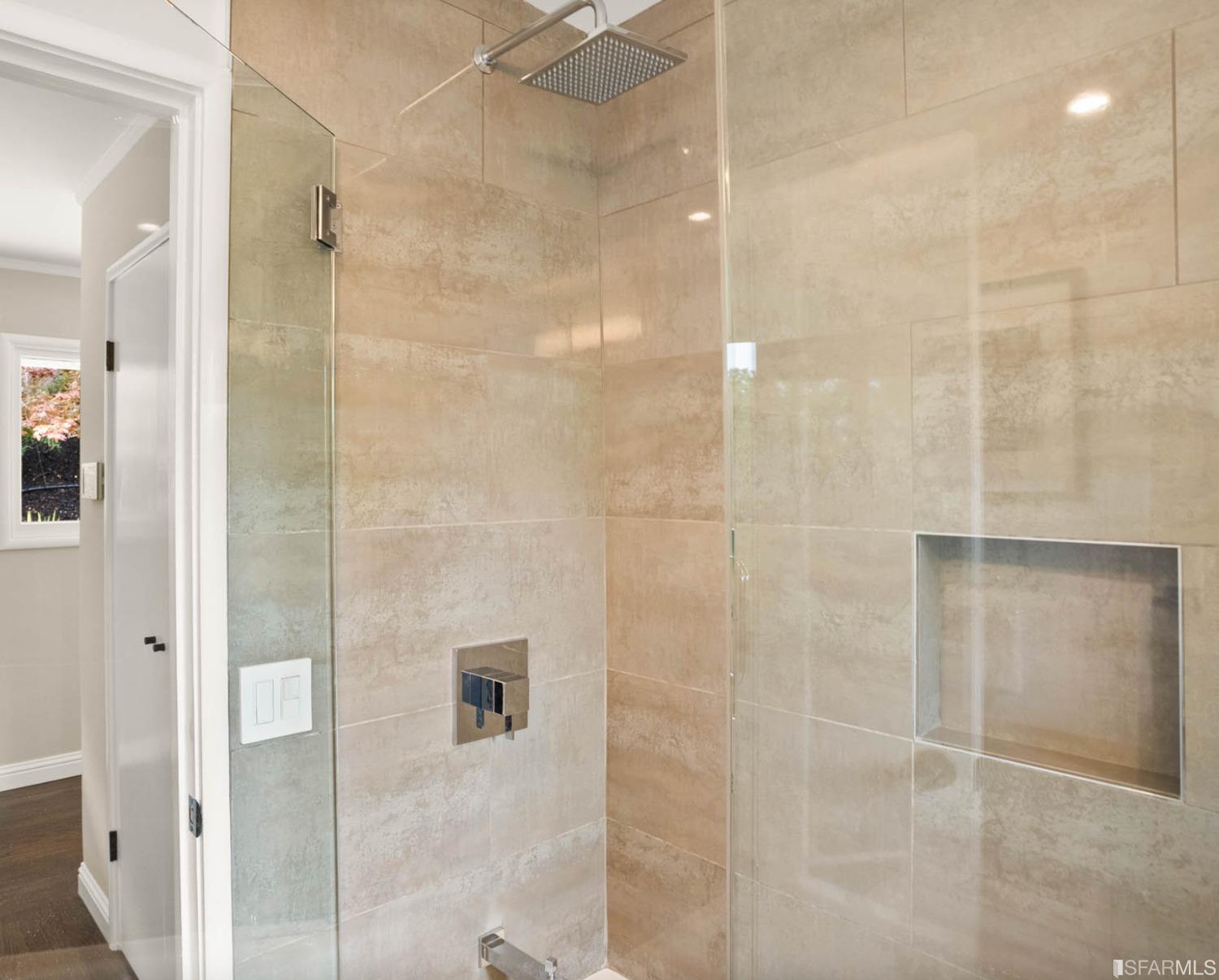 2616 Beaconsfield Place