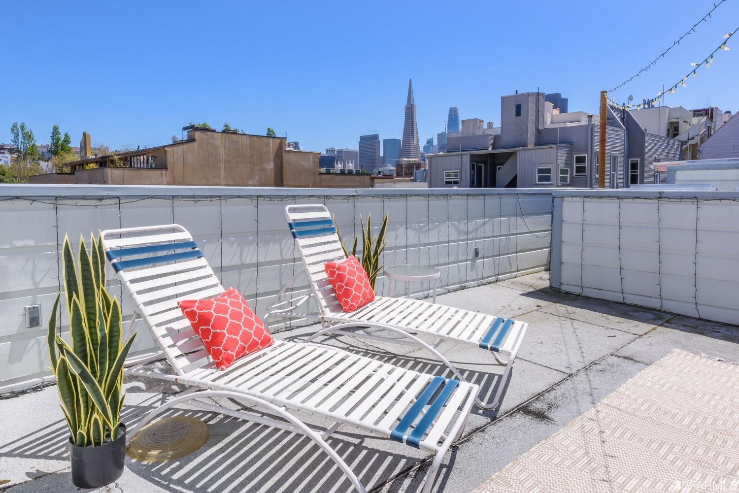 733 Filbert Street Unit: 6