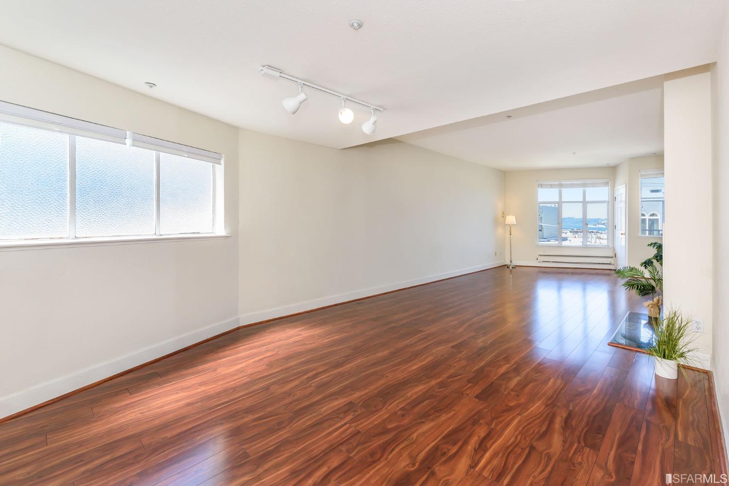 733 Filbert Street Unit: 6