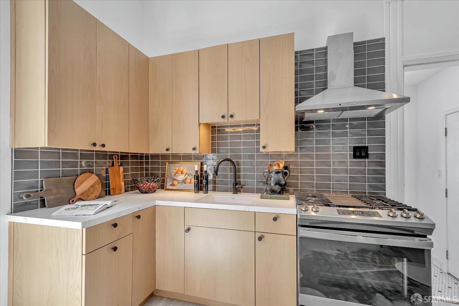 1108 Shotwell ST Unit: A