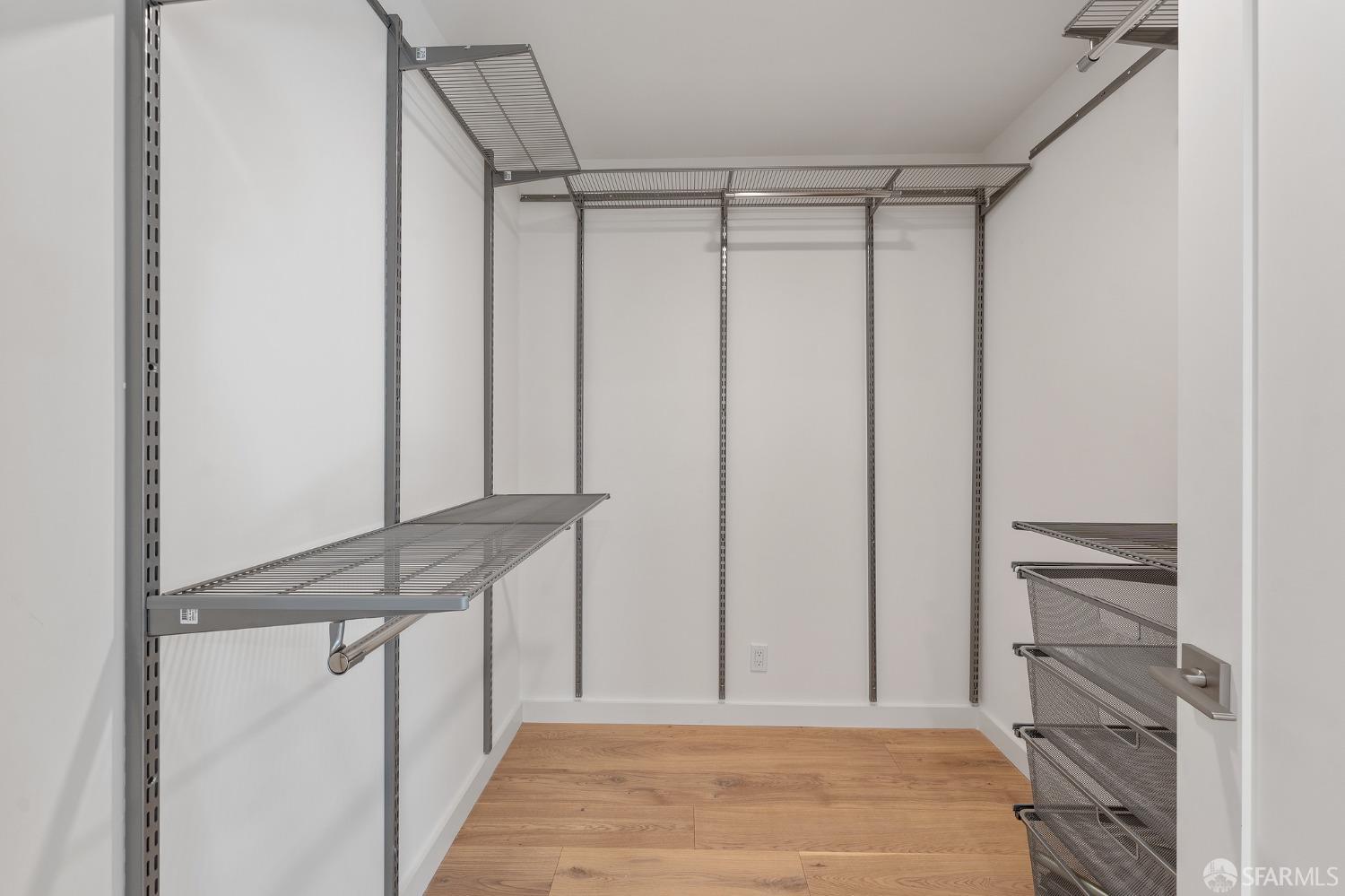 1624 Larkin Street Unit: 10