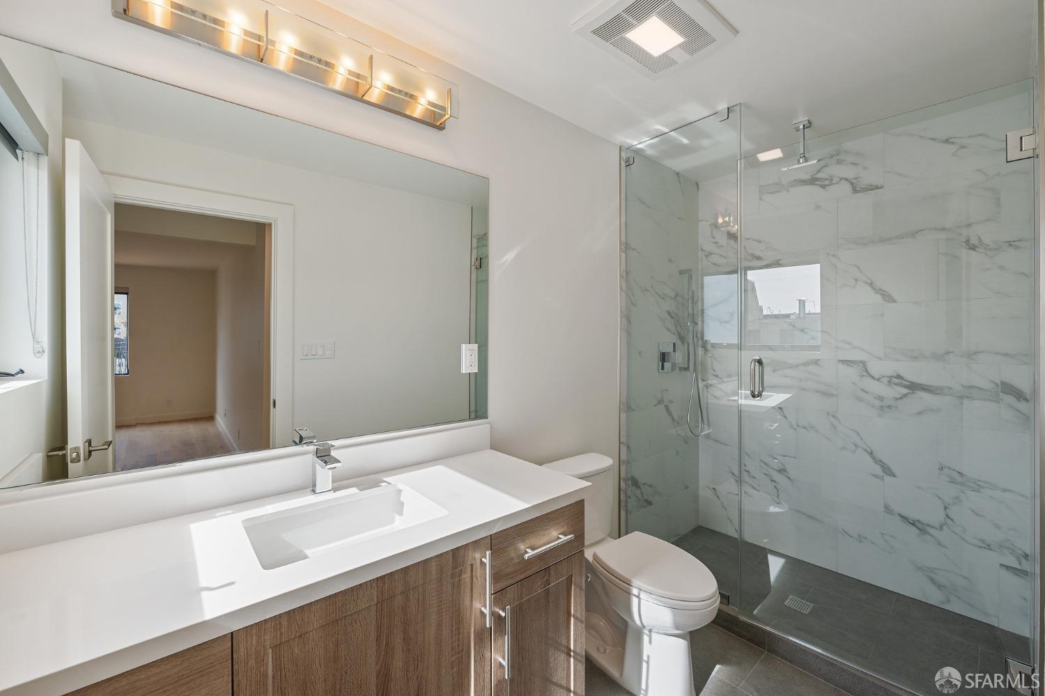 1624 Larkin Street Unit: 10