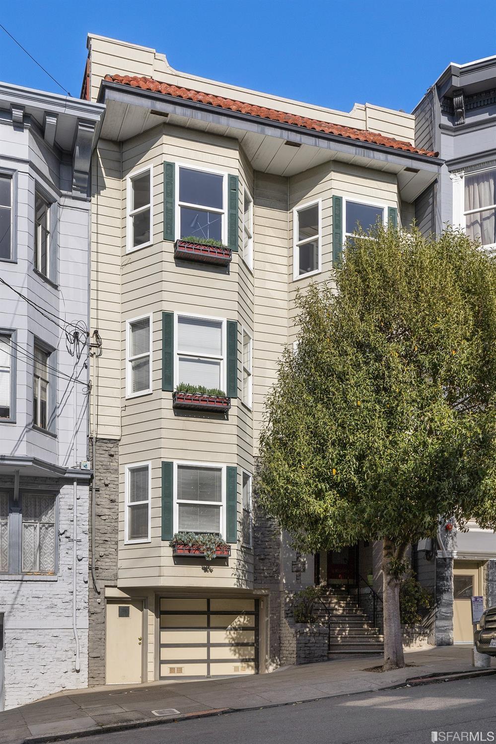 1438 Leavenworth Street