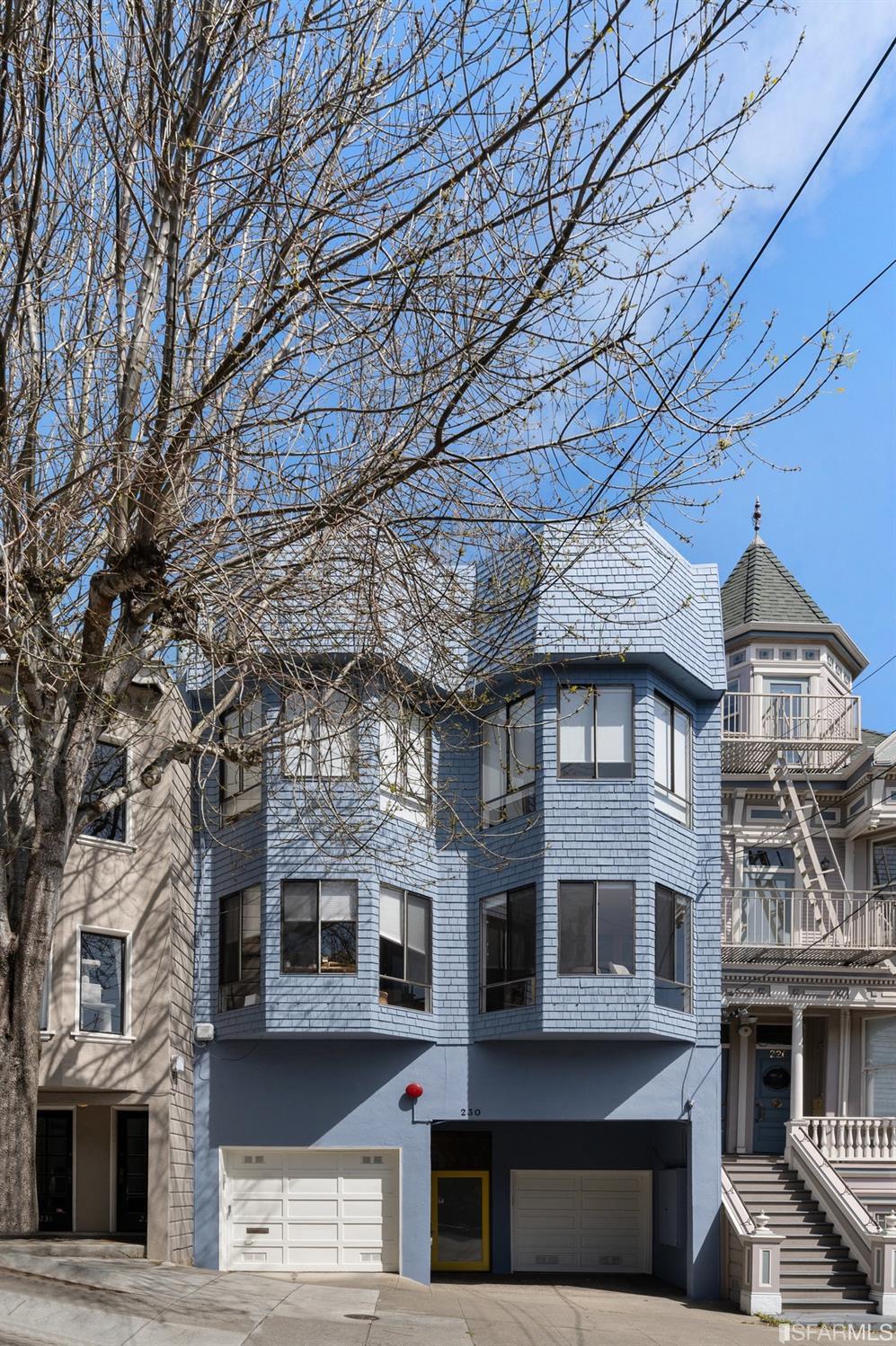 230 Grattan Street Unit: 3