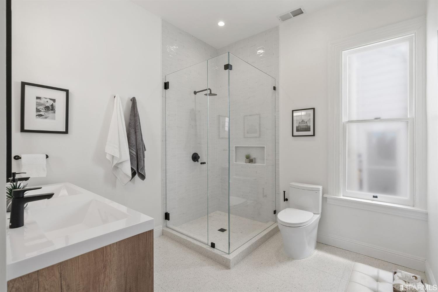 1374 Mcallister Street