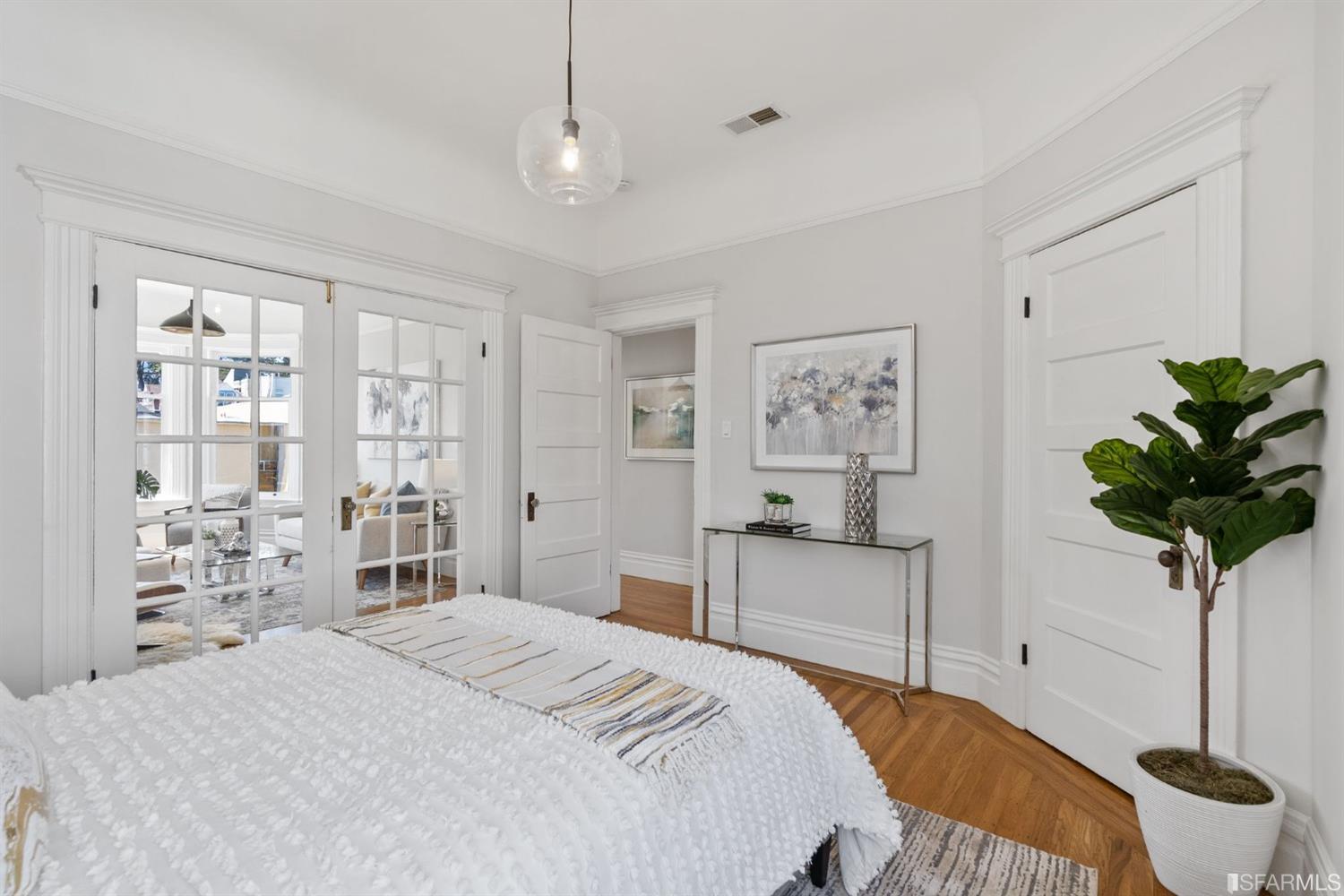 1374 Mcallister Street