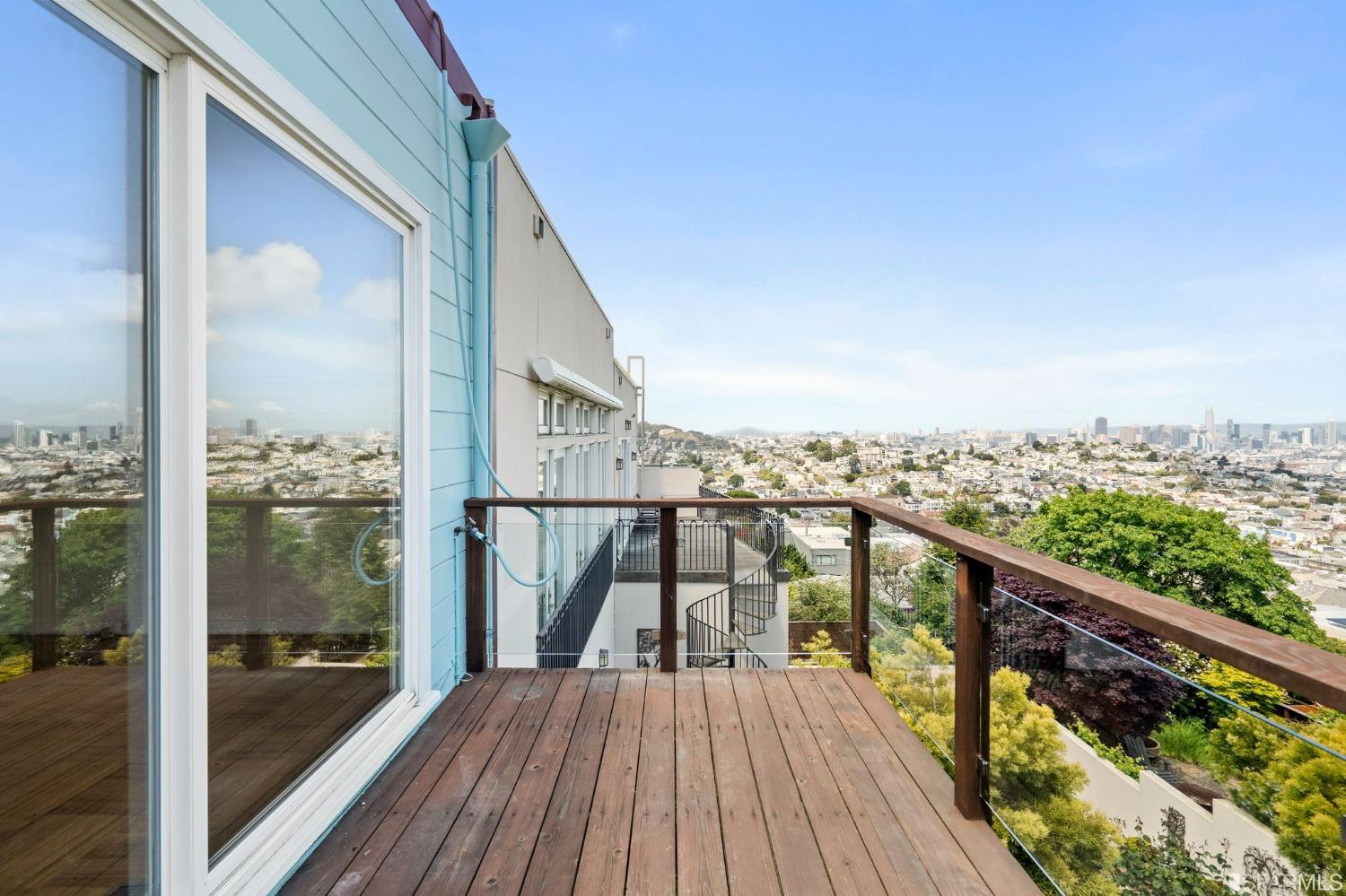 1243 Douglass Street