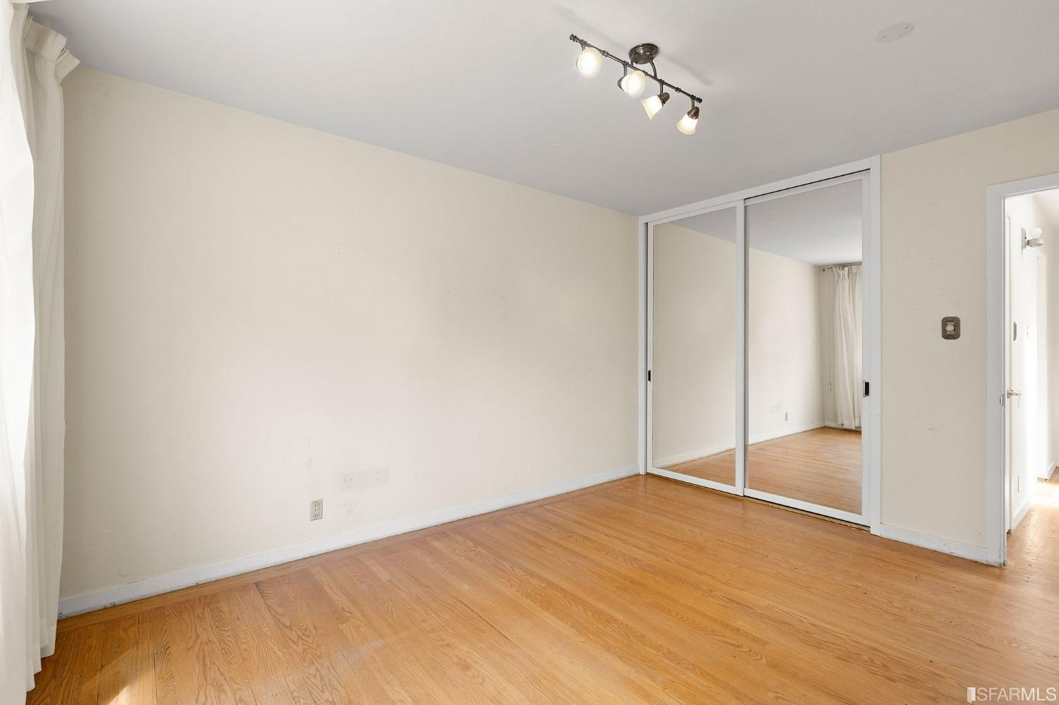 1243 Douglass Street