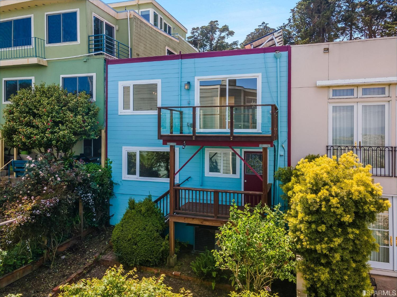 1243 Douglass Street