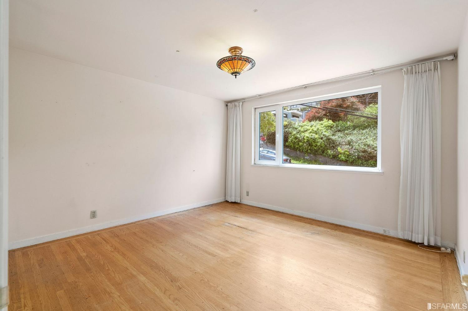 1243 Douglass Street