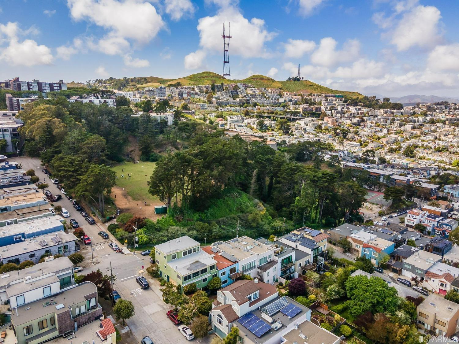 1243 Douglass Street