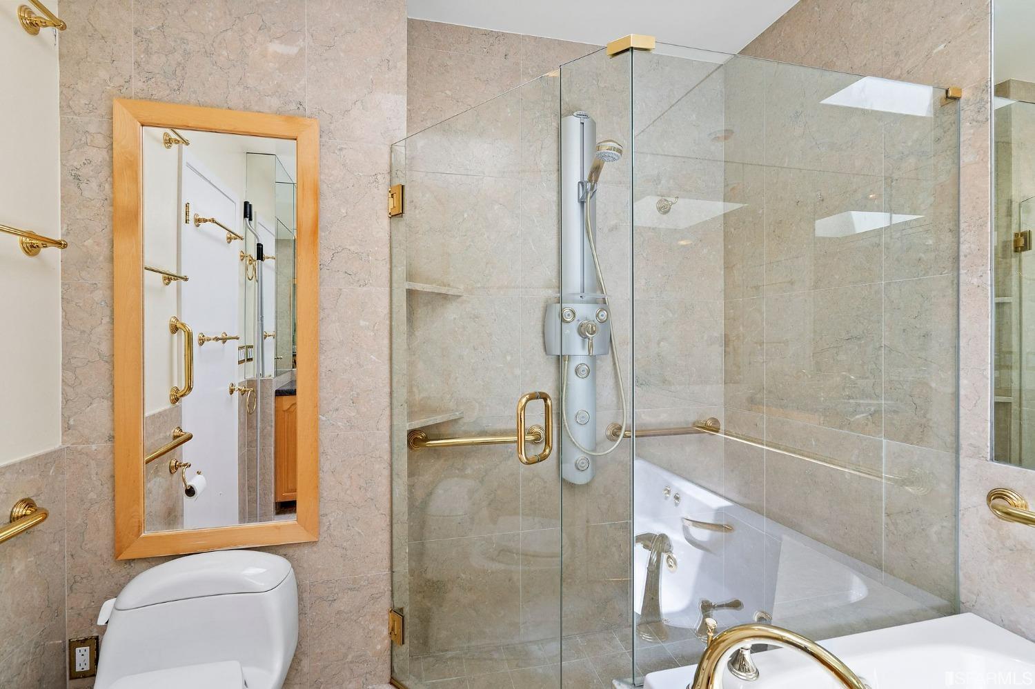 1243 Douglass Street