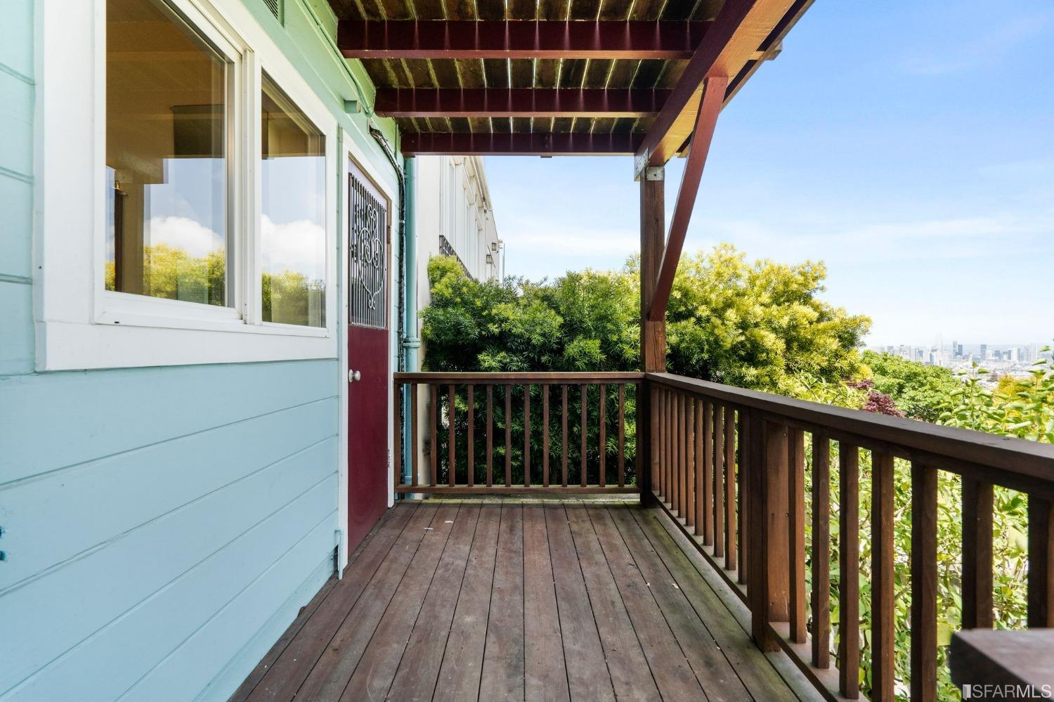 1243 Douglass Street