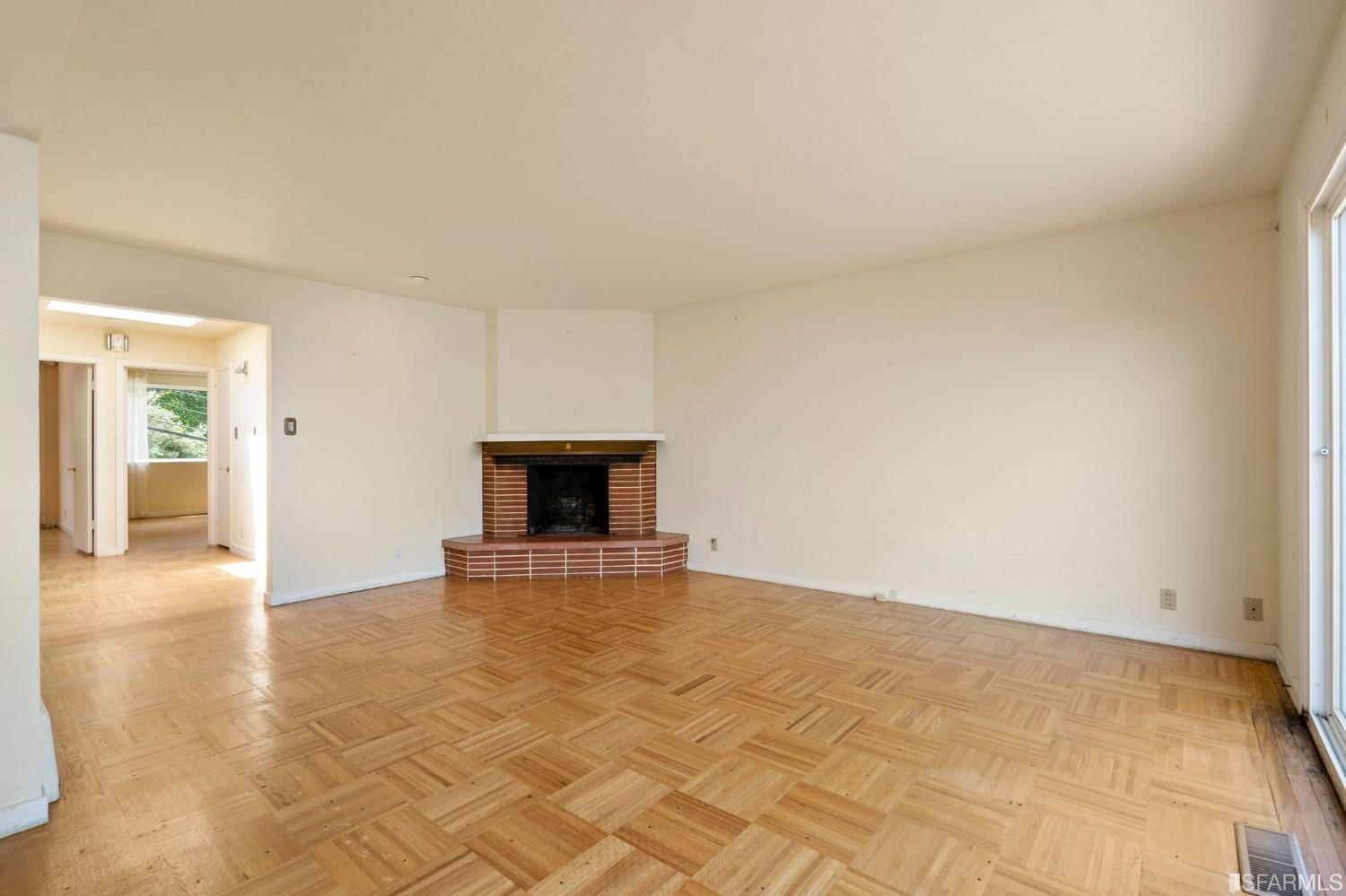 1243 Douglass Street