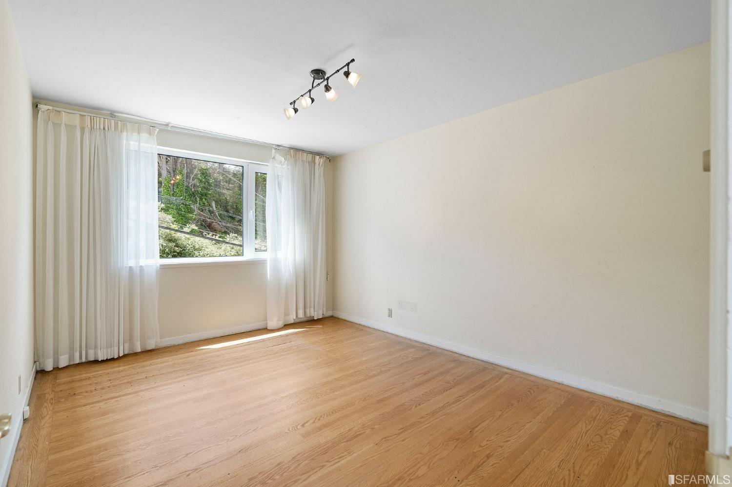 1243 Douglass Street