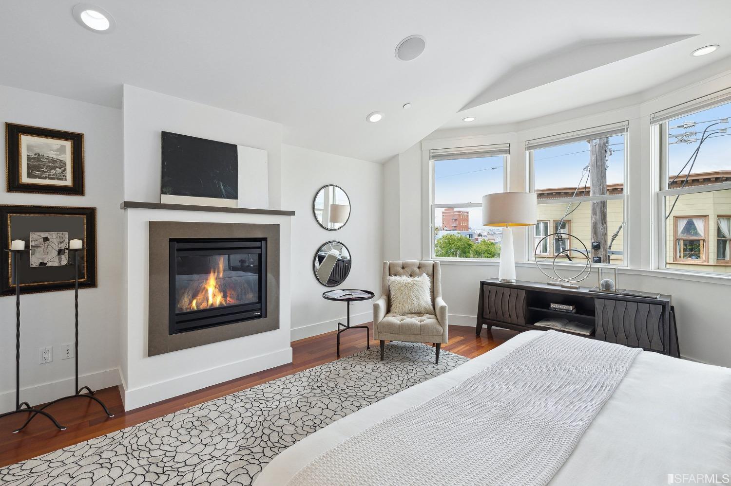 2405 Folsom Street Unit: 5