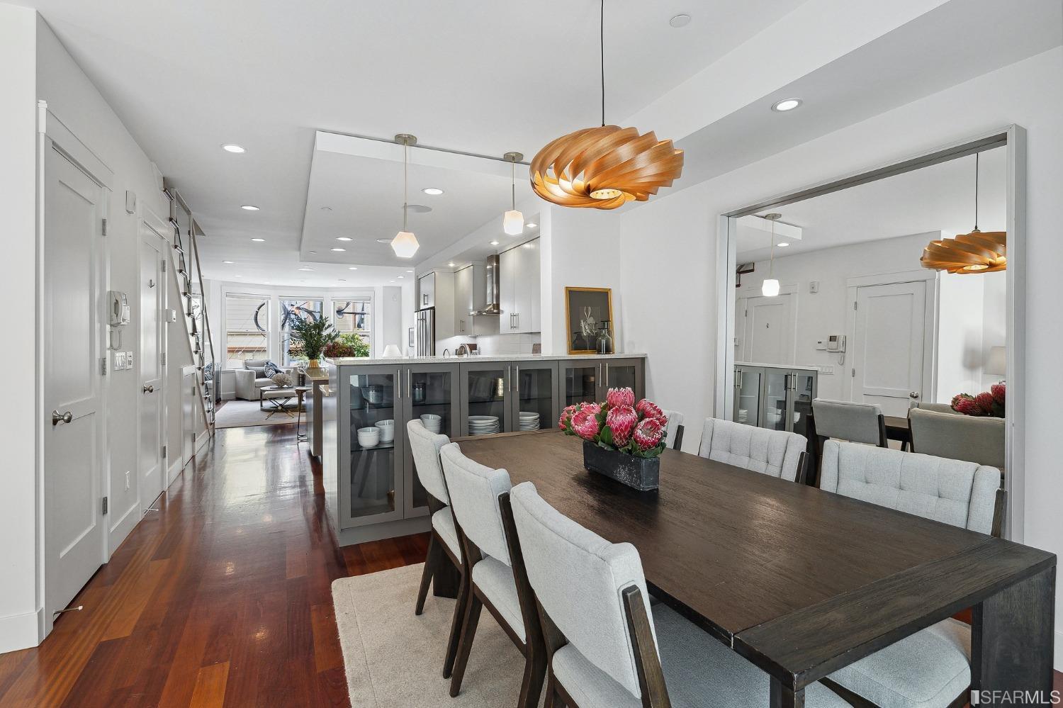 2405 Folsom Street Unit: 5