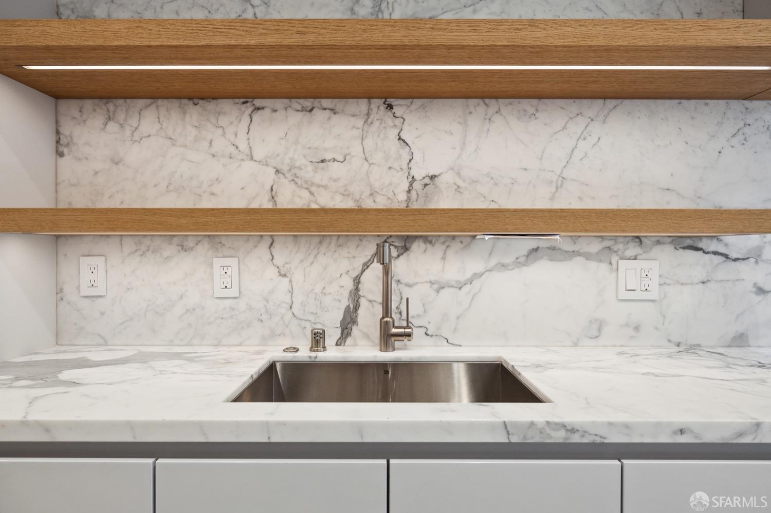 3310 Mission Street Unit: 2