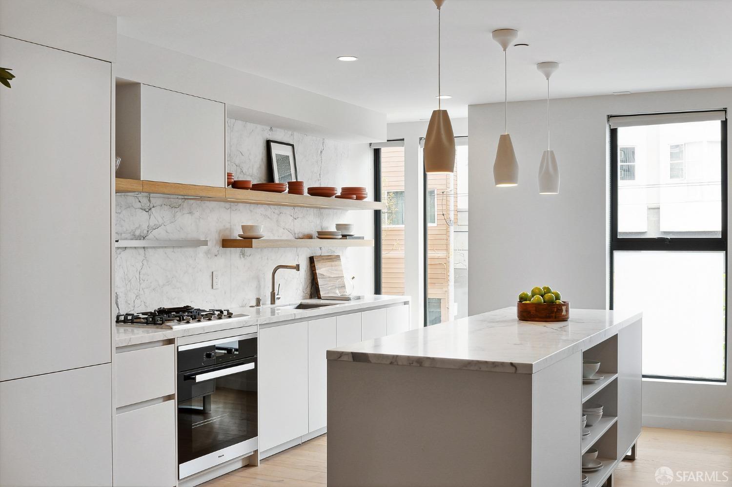 3310 Mission Street Unit: 3