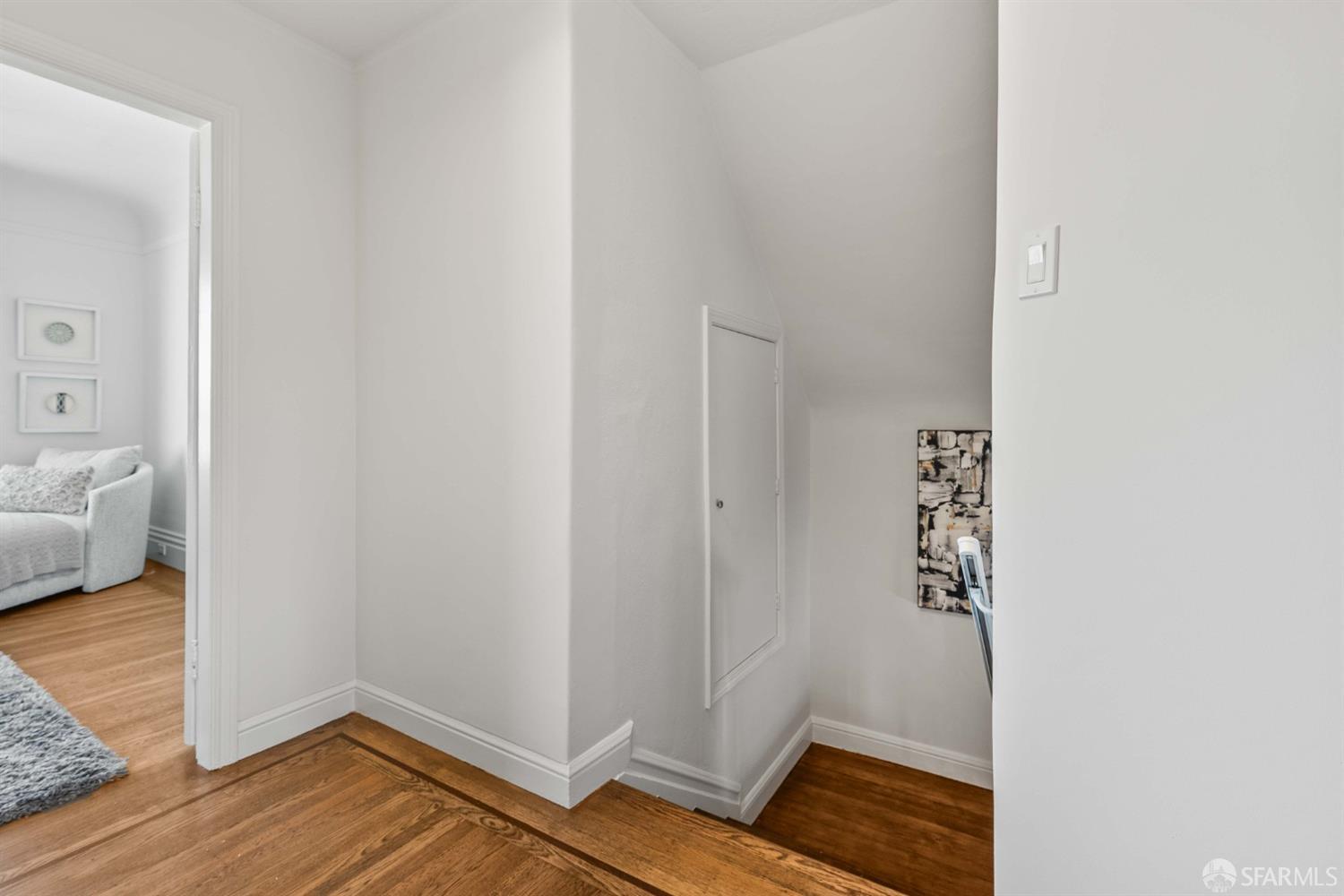 3283 Folsom Street