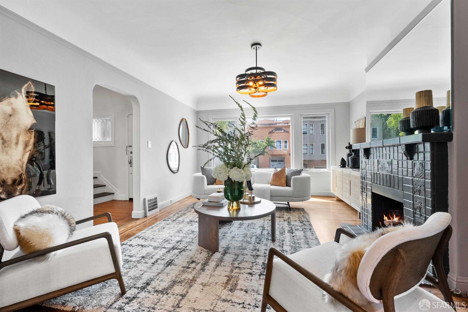 3283 Folsom Street