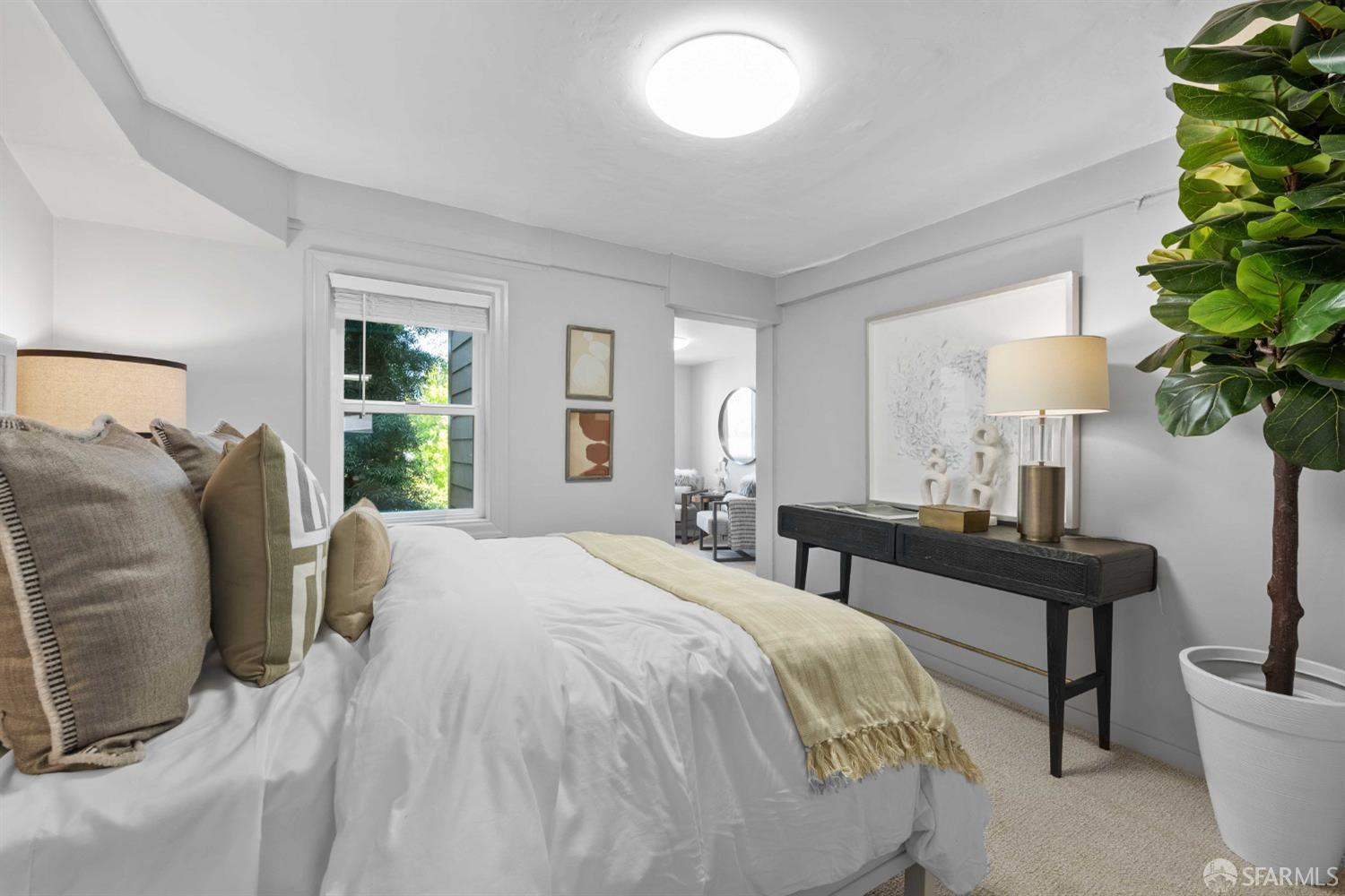 3283 Folsom Street