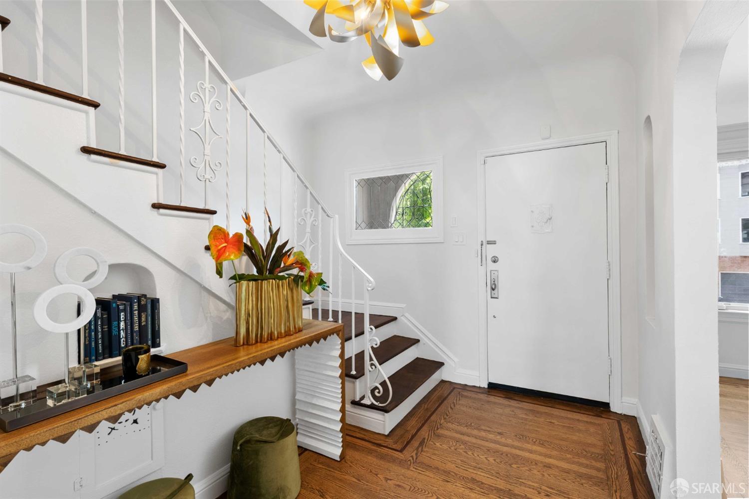 3283 Folsom Street