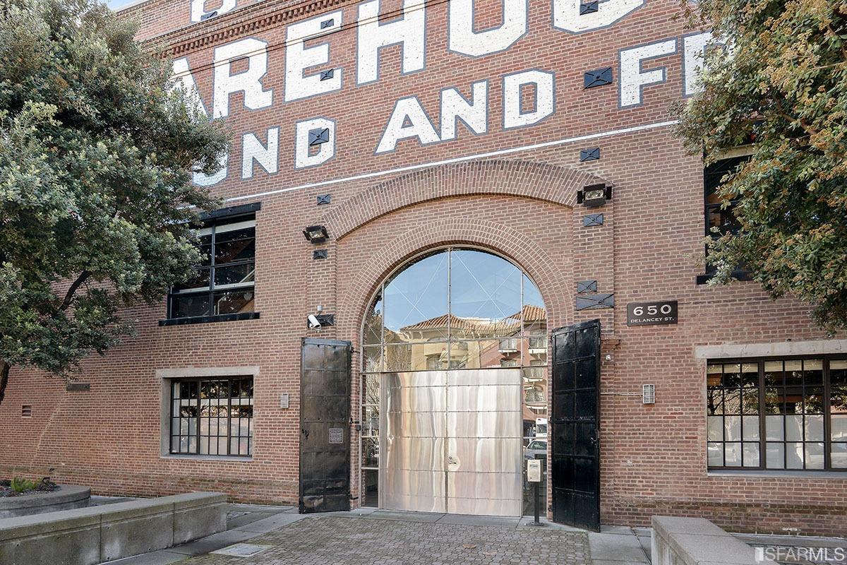 650 Delancey Street Unit: 104