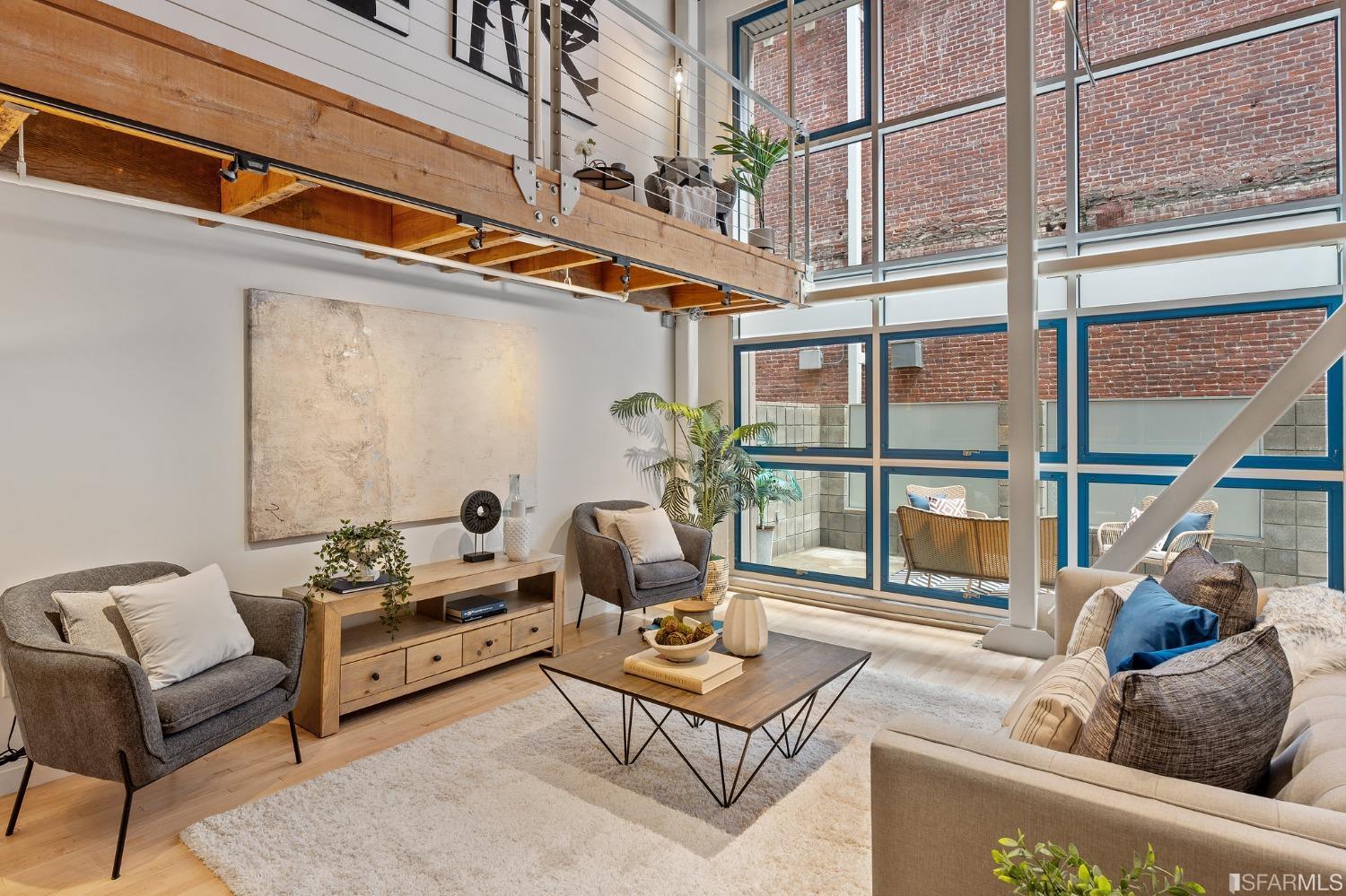 650 Delancey Street Unit: 104