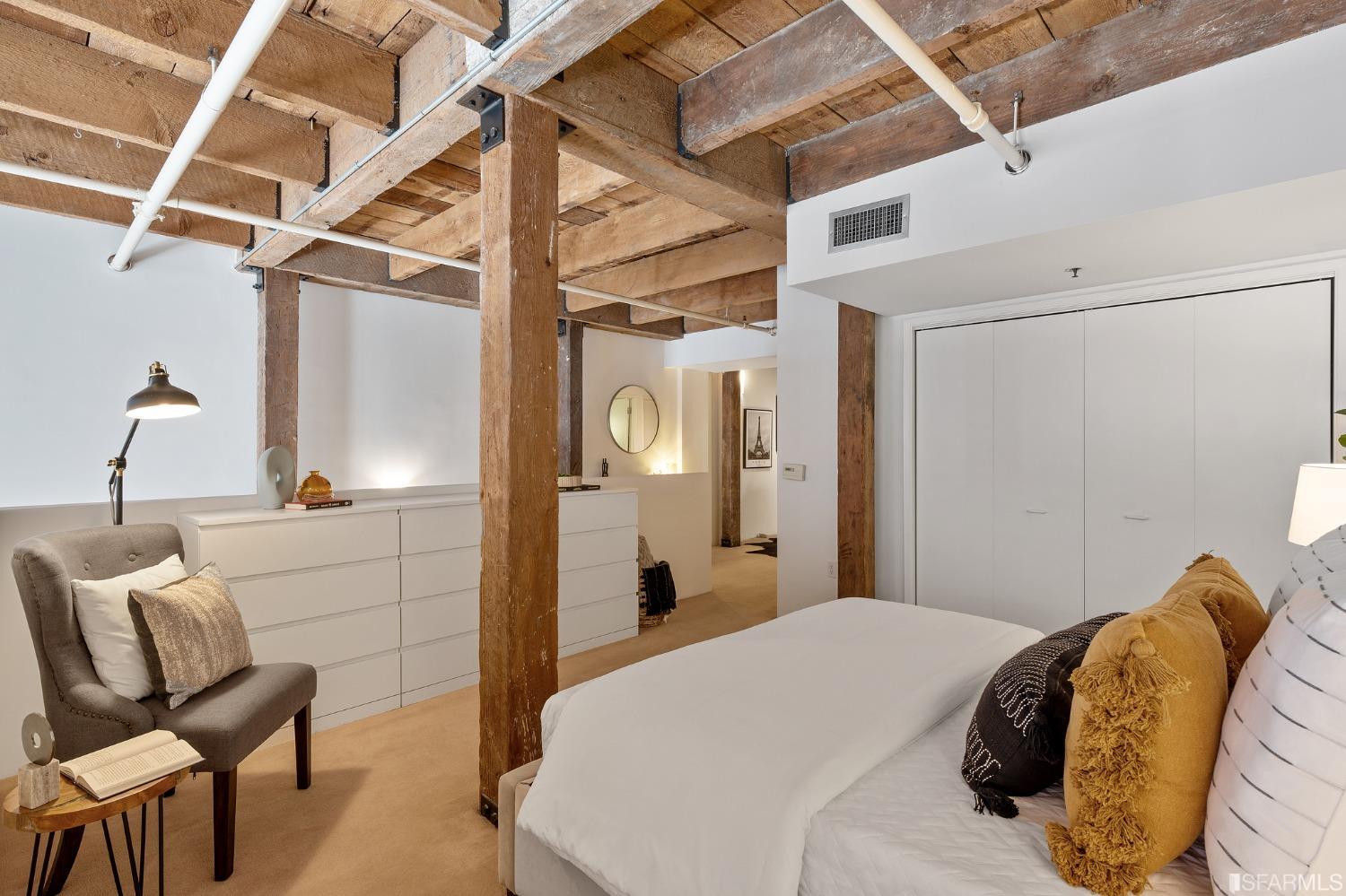 650 Delancey Street Unit: 104