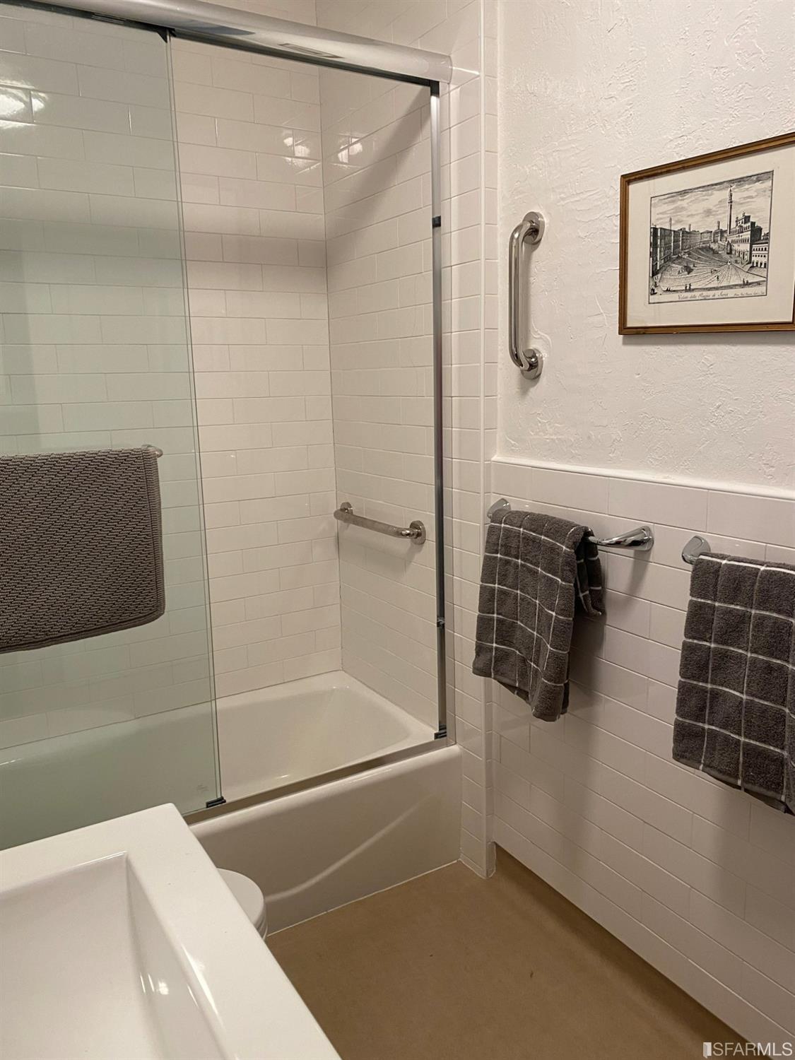 5518 California Street Unit: A