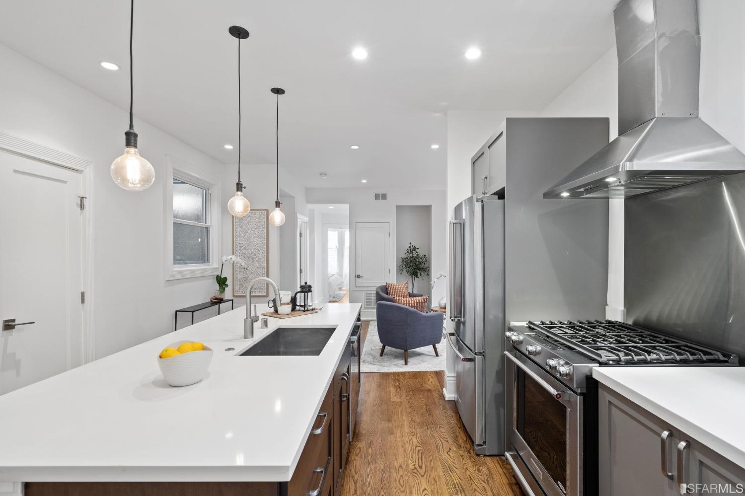 1070 Post Street Unit: 3