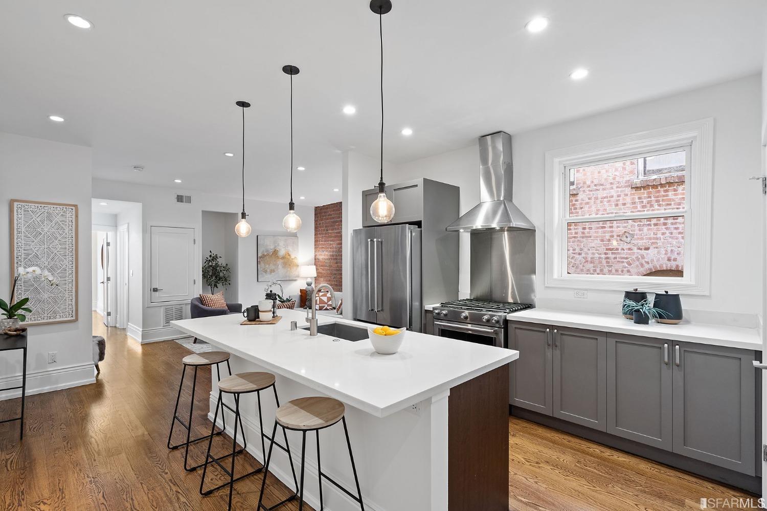 1070 Post Street Unit: 3