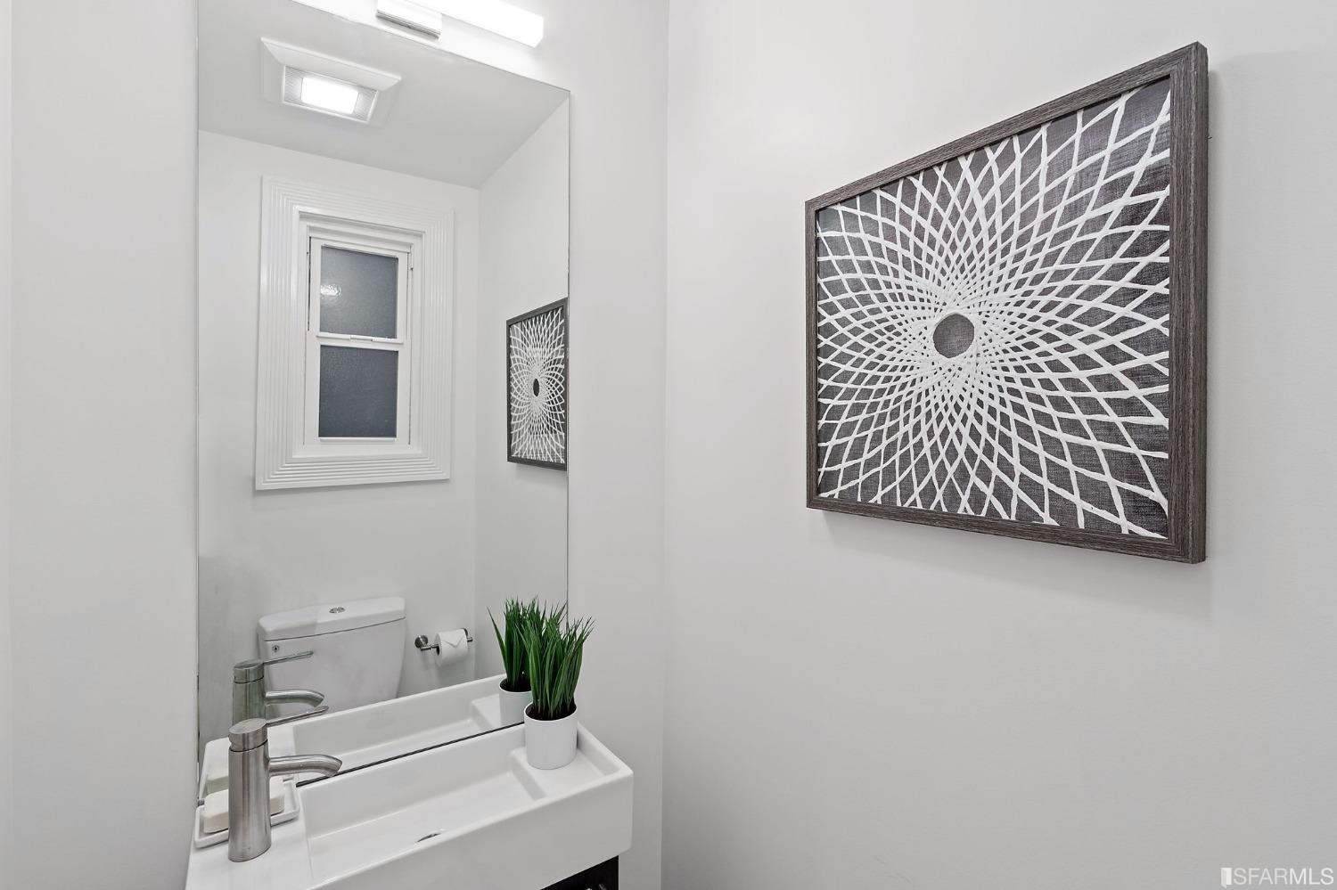 1070 Post Street Unit: 3