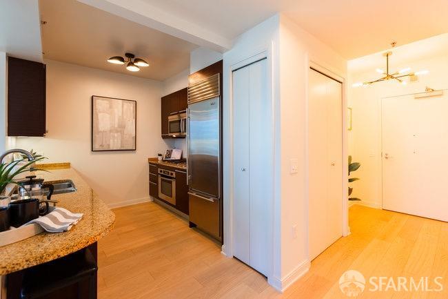 425 1st Street Unit: 2607