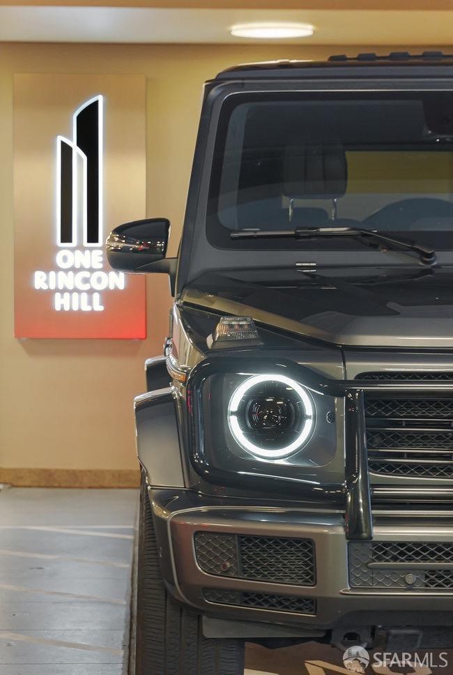 425 1st Street Unit: 2607