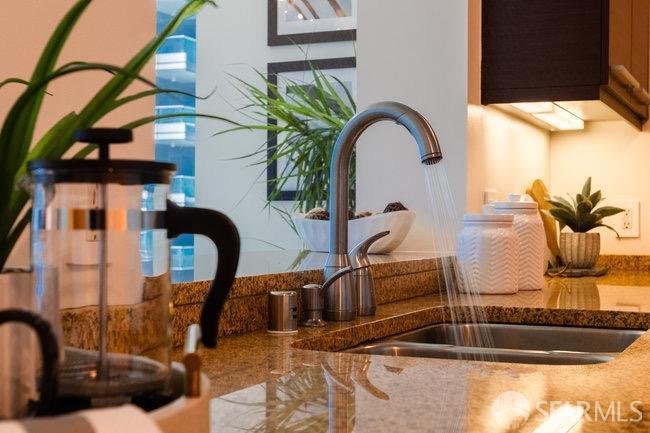 425 1st Street Unit: 2607