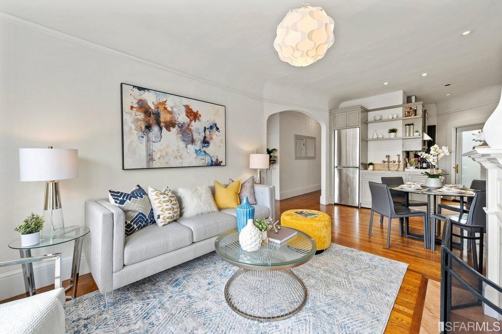 1155 Filbert Street Unit: 301