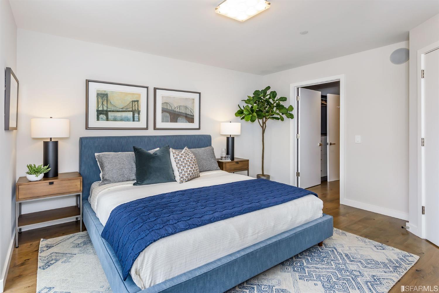 3032 Clement Street Unit: 302