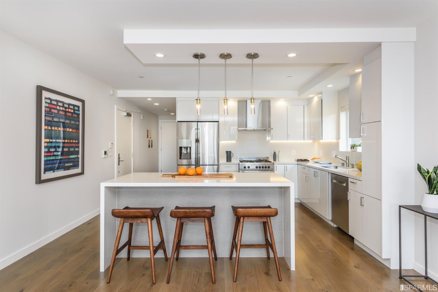 3032 Clement Street Unit: 302