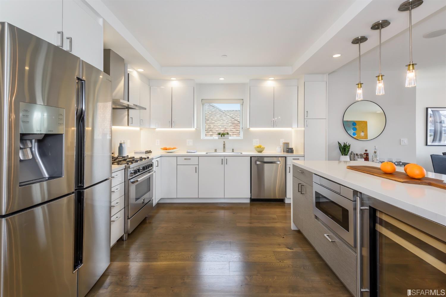 3032 Clement Street Unit: 302